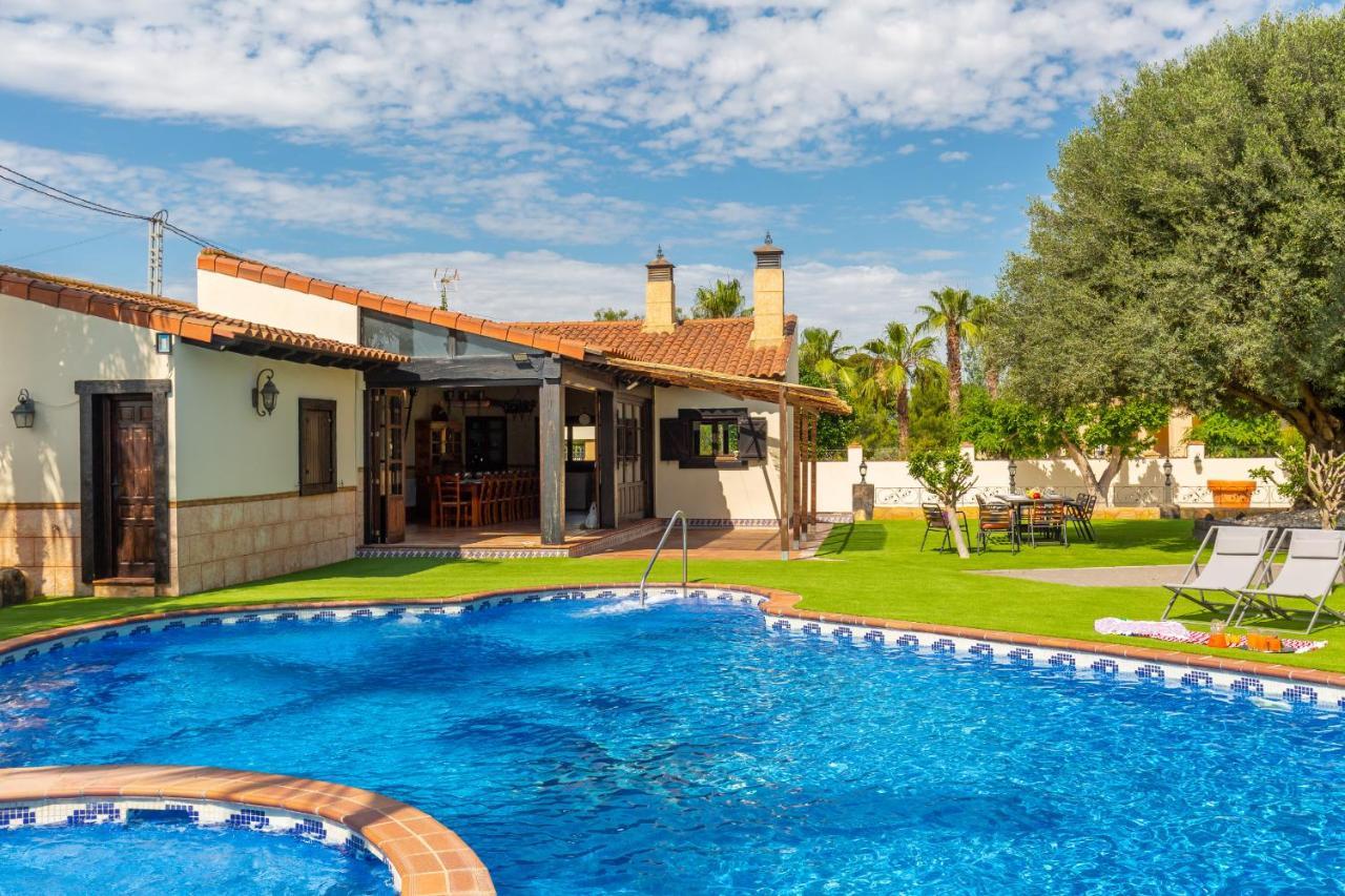 Villa Summer Dream By Fidalsa Catral